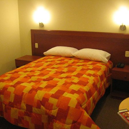 Hotel Sunflowers Inn Lima Dış mekan fotoğraf