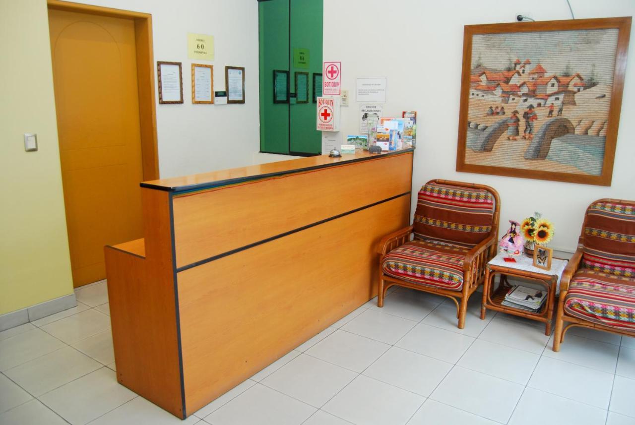 Hotel Sunflowers Inn Lima Dış mekan fotoğraf