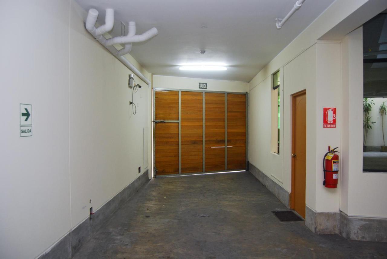 Hotel Sunflowers Inn Lima Dış mekan fotoğraf
